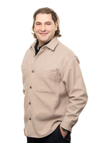 Oender Celik